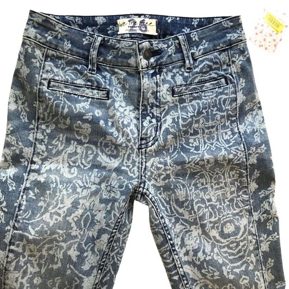 Free People Dream Lover Flare Printed Jeans NWT - Picture 6 of 9